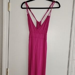 Elegant Fuchsia Maxi Dress